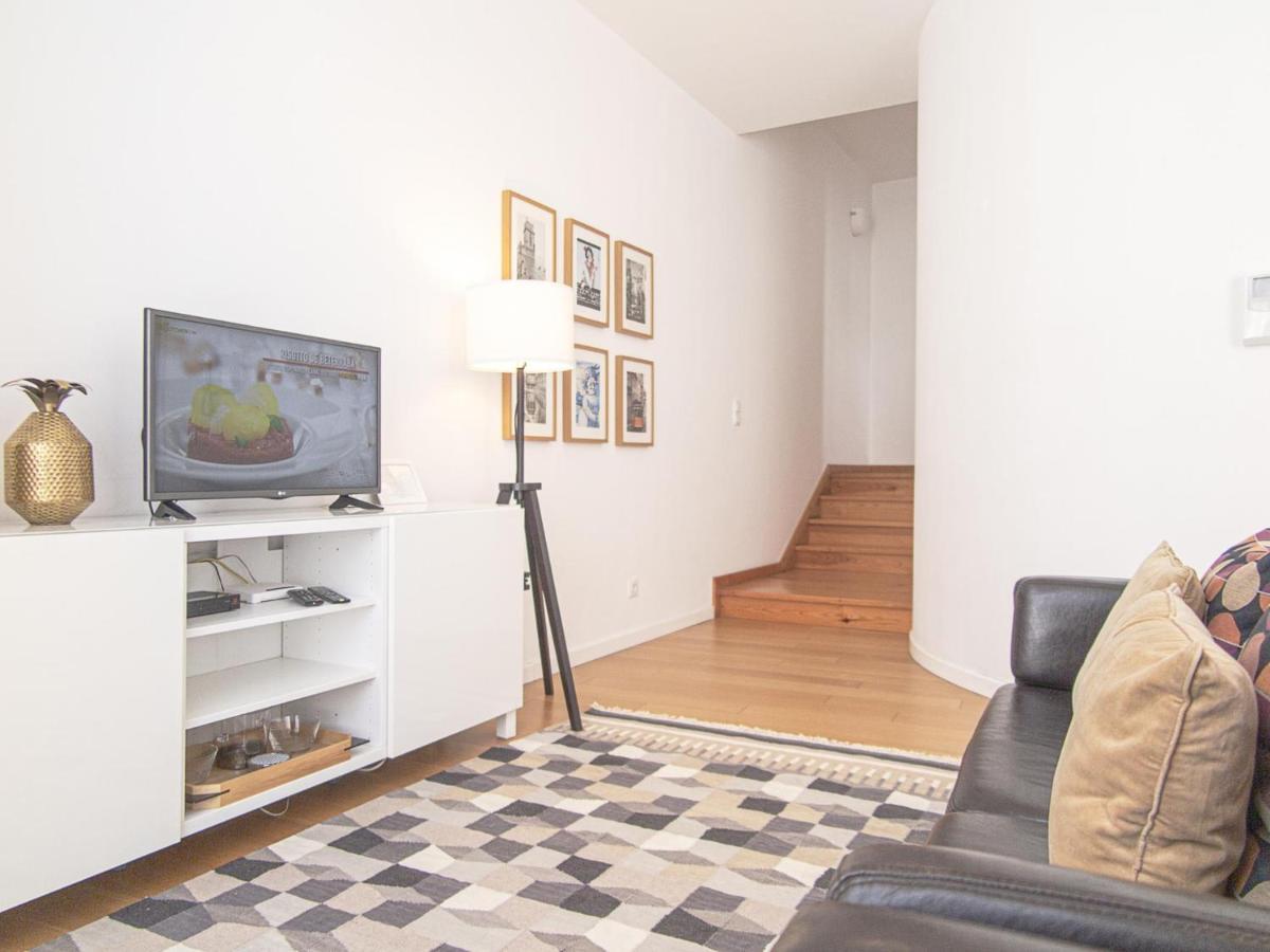 Baixa Chiado 2 Bedroom Duplex Apt With Ac Elevator Lisboa Kültér fotó
